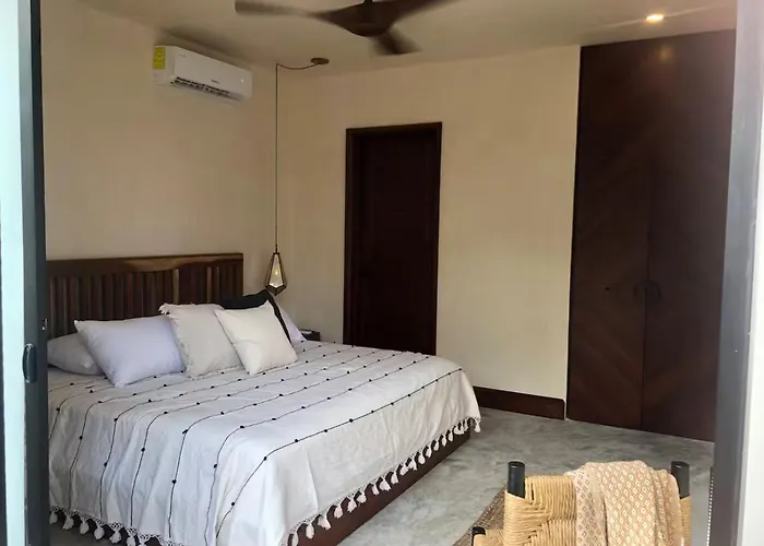 Apartment Talulah Amazing 3 Bdr Penthouse Private Pool