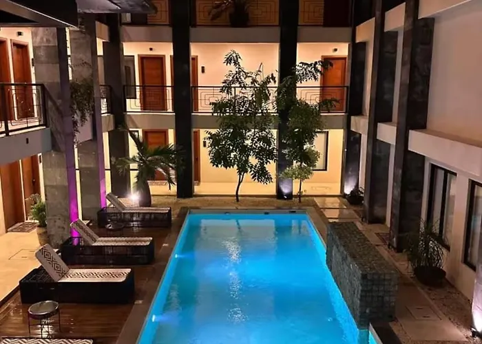 Apartment Talulah Amazing 3 Bdr Penthouse Private Pool *