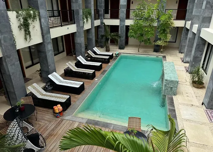 Apartment Talulah Amazing 3 Bdr Penthouse Private Pool