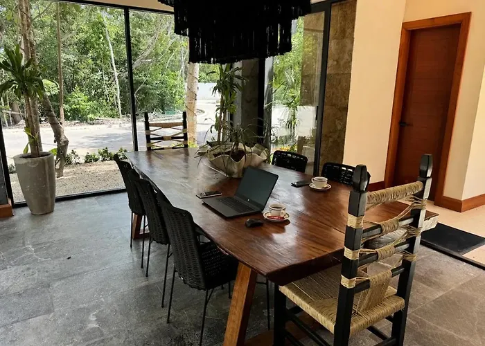 Talulah Amazing 3 Bdr Penthouse Private Pool Apartment